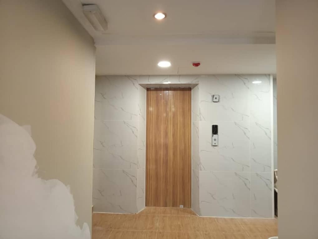 River Park Hotel Sibu Extérieur photo