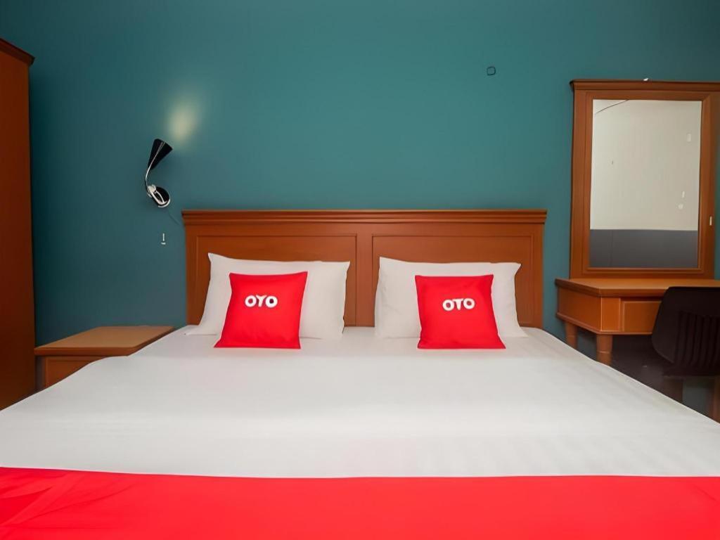 River Park Hotel Sibu Extérieur photo